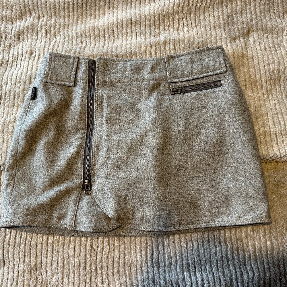Small Grey Wool Women's Skhoop Skirt